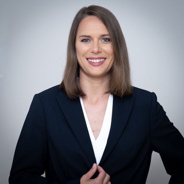 Portraitfoto von Nina Engelmayer